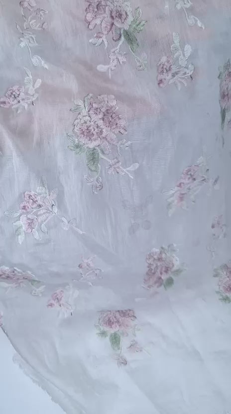Tul bordado color lila H188, ideal para vestidos de noche de boda y de XV años