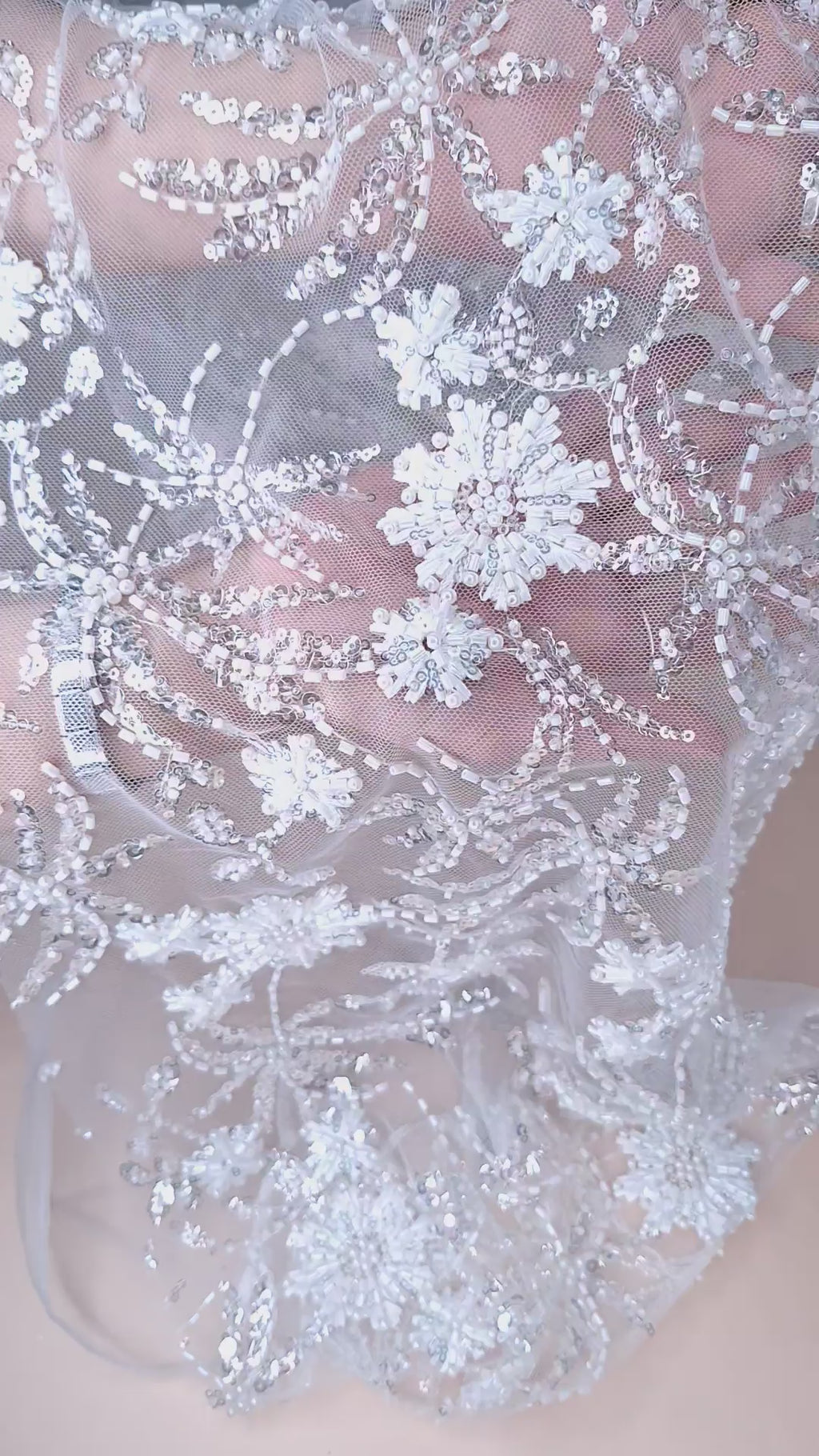 Tul bordado color blanco H101, ideal para vestidos de noche de boda y de XV años