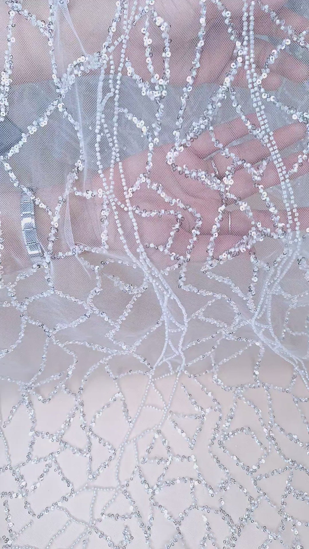 Tul bordado color blanco A943, ideal para vestidos de noche de boda y de XV años
