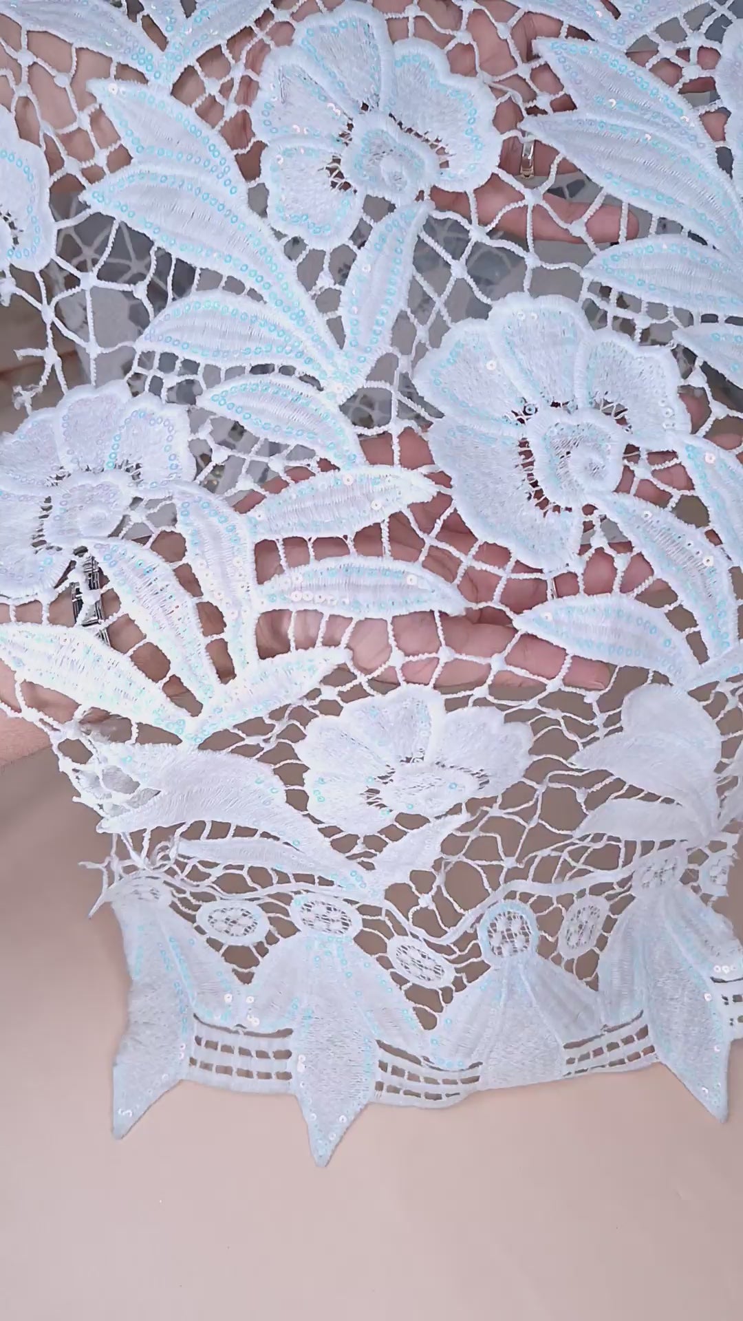 Tul bordado color blanco A889, ideal para vestidos de noche de boda y de XV años